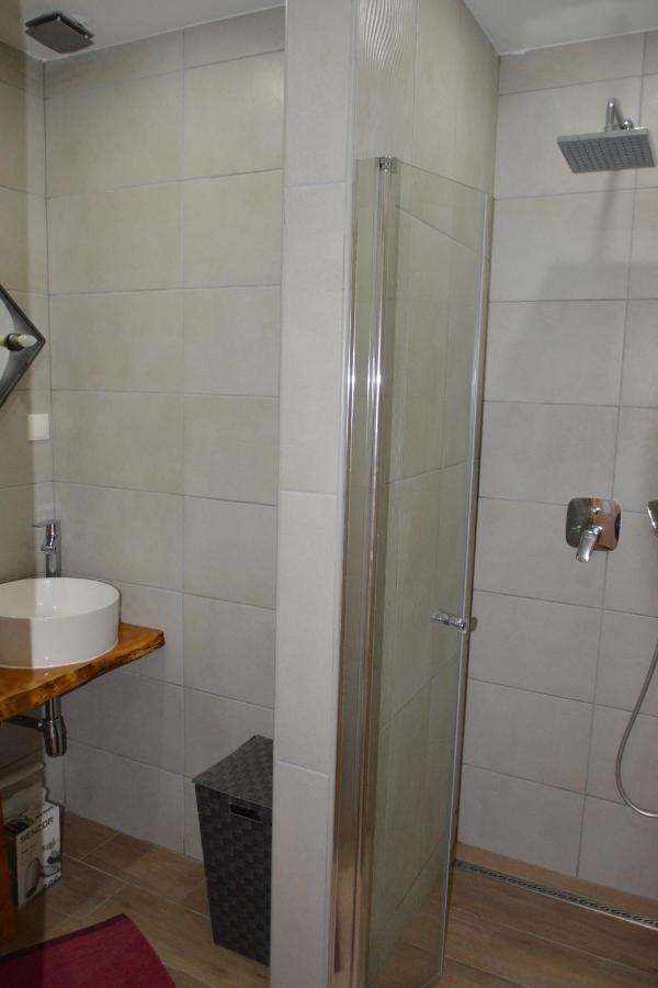 Apartments By The Sea Stara Novalja, Pag - 9396 Exterior foto